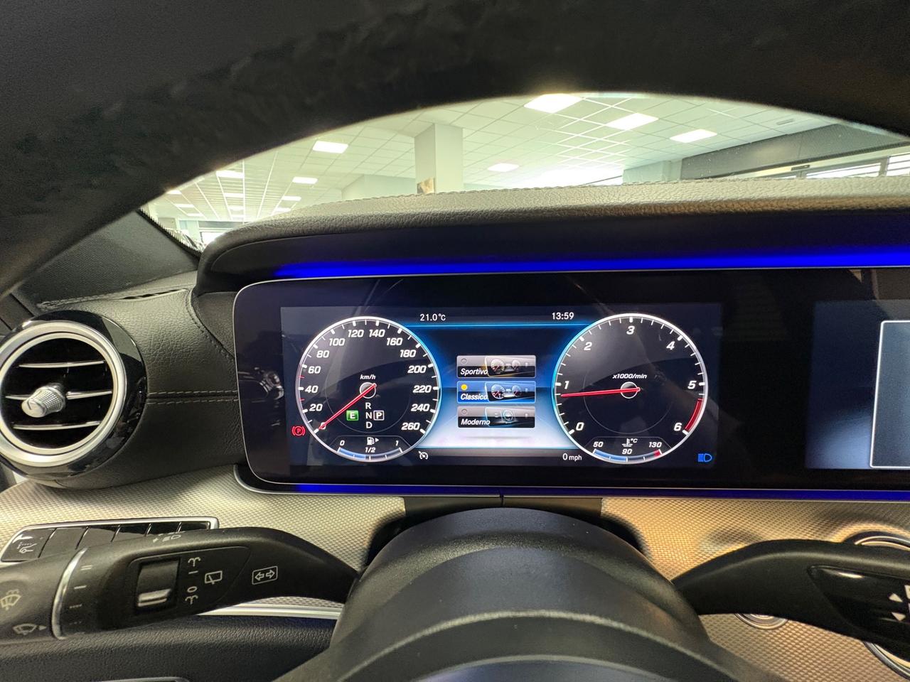 Mercedes E220 AMG 2.0 TDI 194cv 2018 km 150000