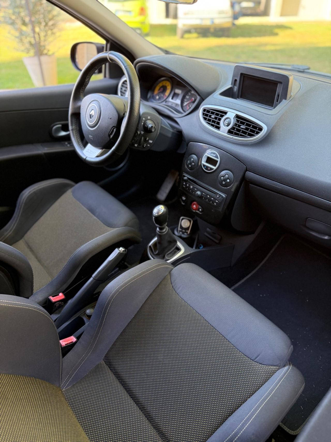 Renault Clio RS CUP - FACELIFT