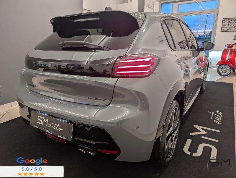 Peugeot 208 1.2 hybrid GT Exclusive 145cv e-dcs 6