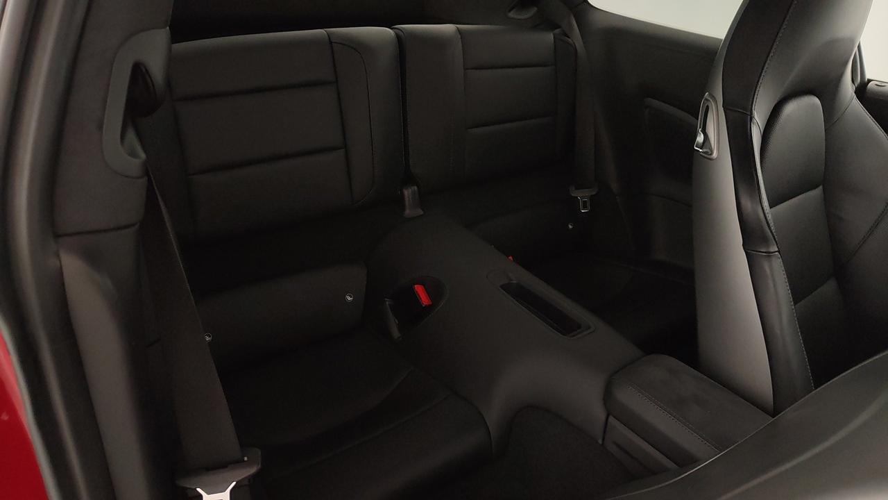 PORSCHE 911 Coupe 3.0 Carrera GTS auto