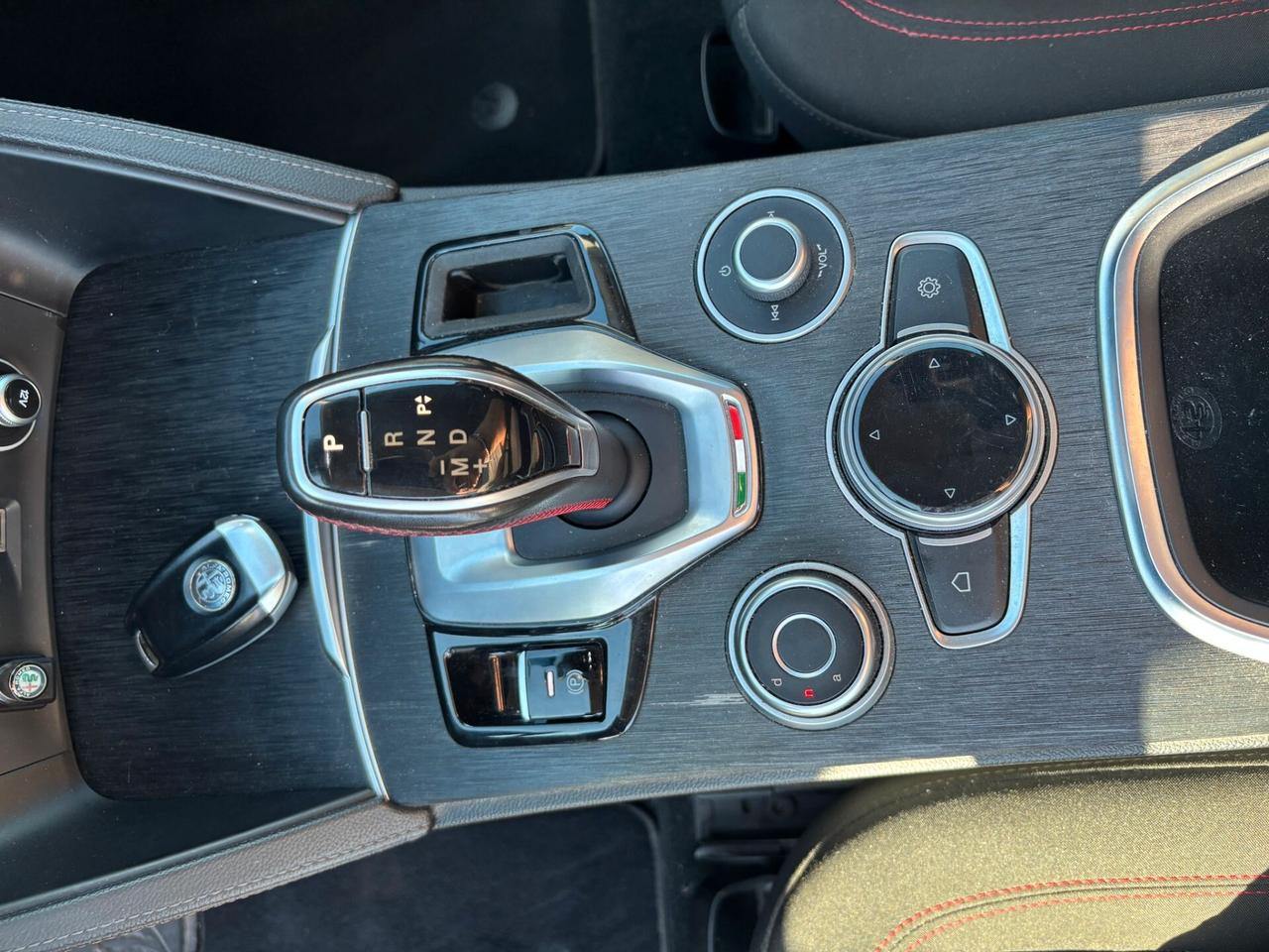Alfa Romeo Stelvio 2.2 Turbodiesel 160 CV AT8 RWD Business
