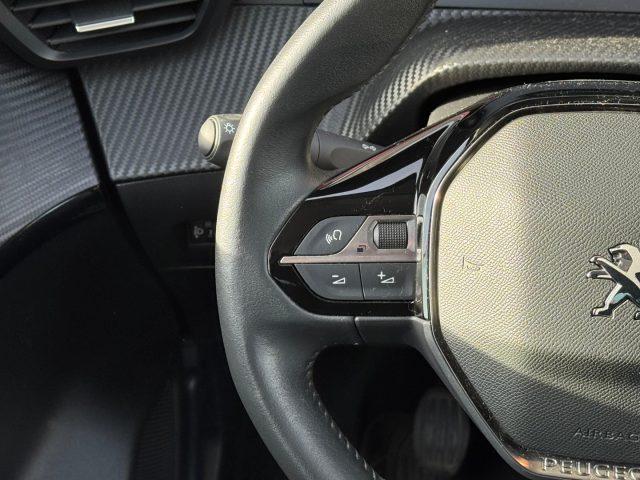 PEUGEOT 208 PureTech 100 Active Pack Unicoprop. LED Technology