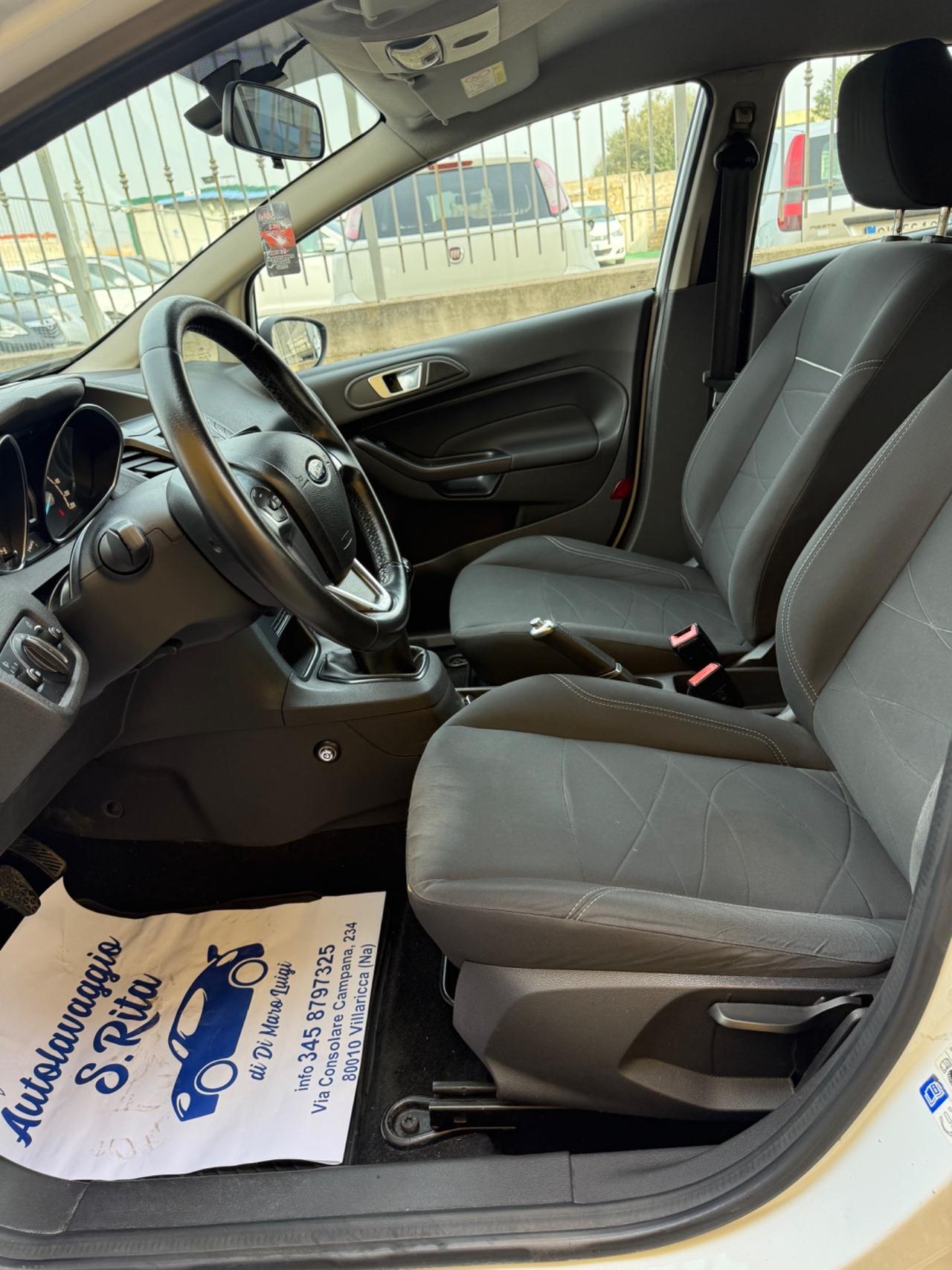 Ford Fiesta 1.5 TDCi 75CV 5 porte Titanium