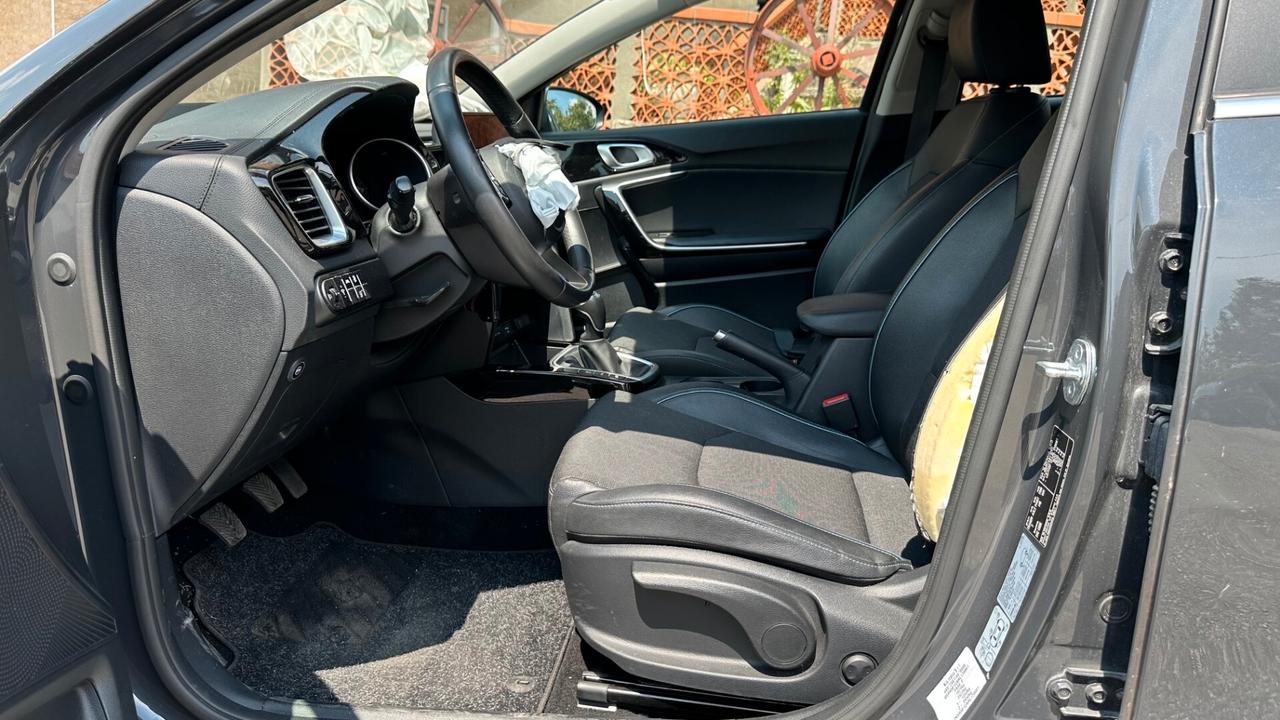 Kia XCeed 1.0 T-GDi GPL Style anno 2023 incidentata