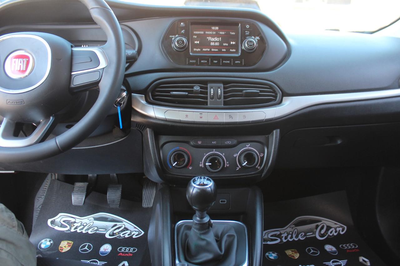 Fiat Tipo 1.6 Mjt S&S 5 porte Easy