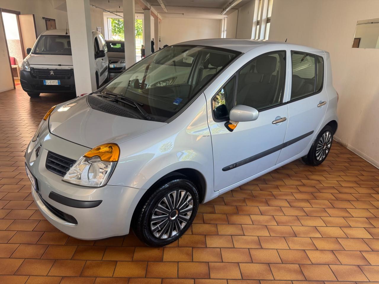 Renault Modus 1.2 BENZINA OK NEOPATENTATI