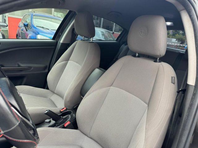 ALFA ROMEO Giulietta 1.6 JTDm-2 120 CV Distinctive