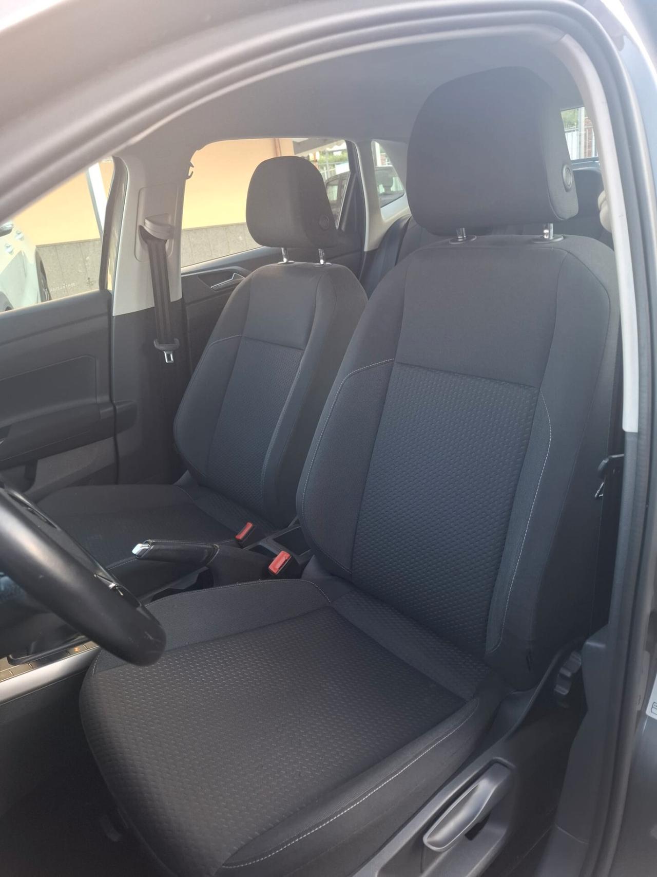 Volkswagen Polo 1.0 TGI . Highline BMT - 2021