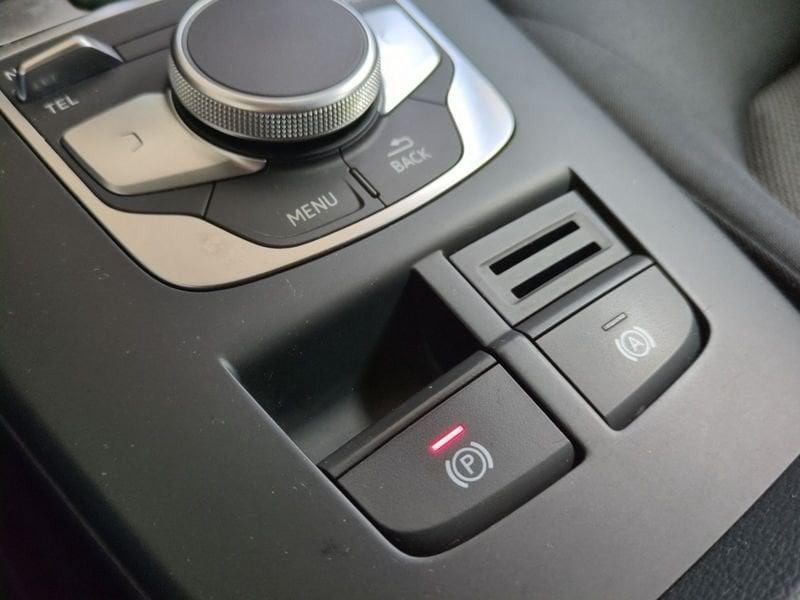 Audi A3 1.6 TDI S tronic Business