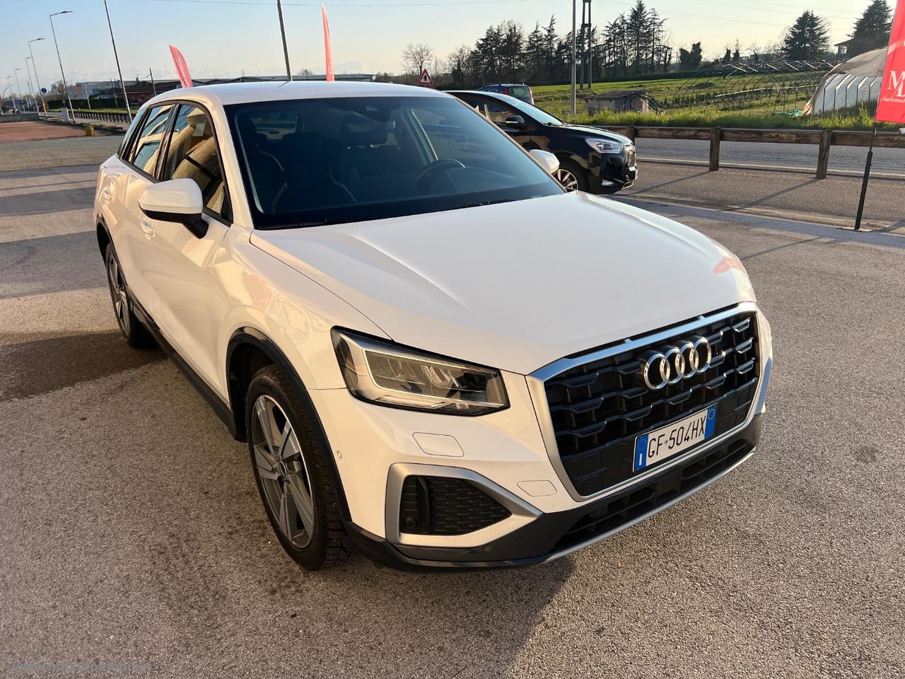 AUDI Q2 35 TFSI S tronic Admired Advanced VIRTUAL 18 KEYLESS
