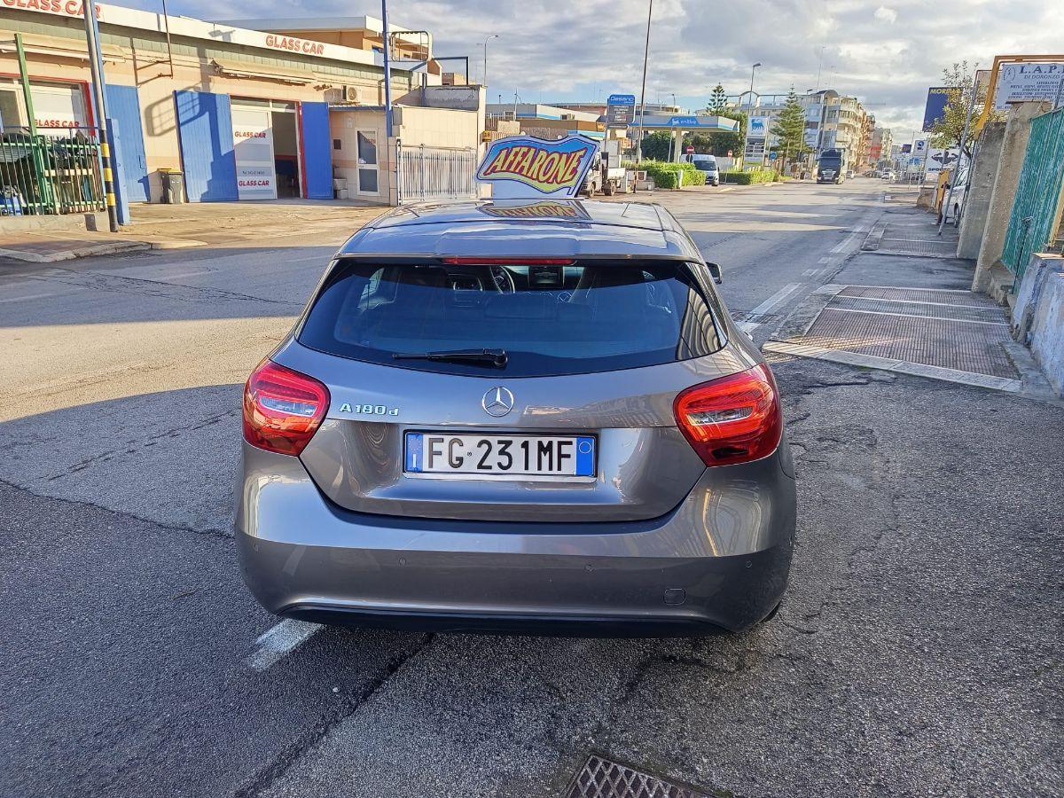 MERCEDES A180 CDI Blueefficiency Business 11/2016