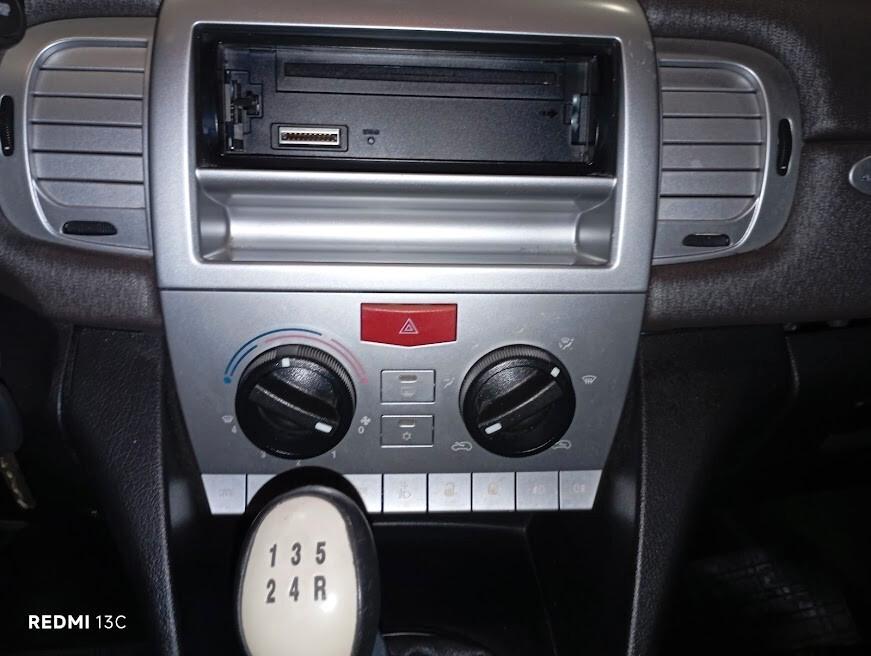 LANCIA YPSILON DEL 2009 1200 BENZINA 110.000 KM