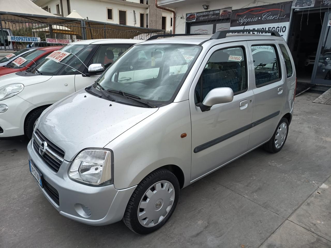 Opel Agila 1.0 12V Edition