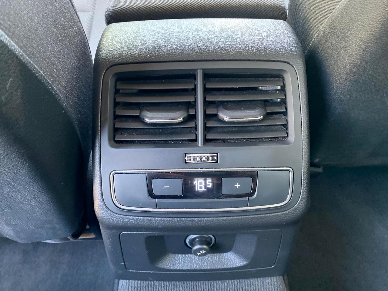 Audi A4 30 TDI/136 CV S tronic Business Advanced