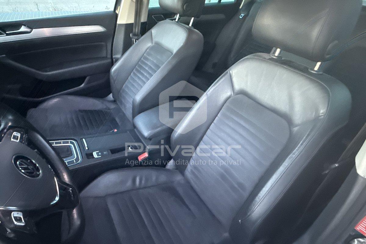 VOLKSWAGEN Passat Variant 2.0 TDI SCR 190 CV DSG Executive BMT