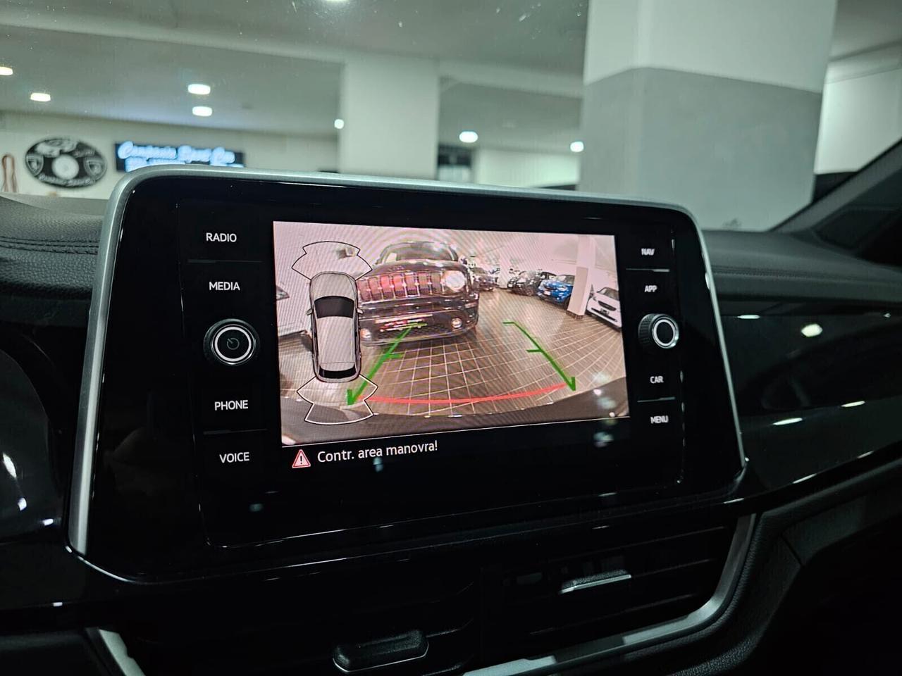 NUOVA VOLKSWAGEN T-ROC 2.0 TDI 150CV R-LINE - ITALIANA PRONTA CONSEGNA