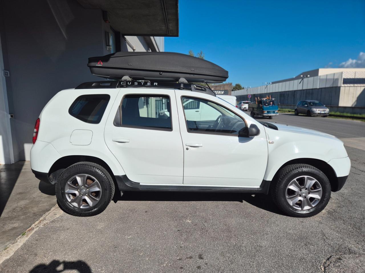 Dacia Duster 1.6 110CV 4x2 Lauréate POCHISSIMI KM