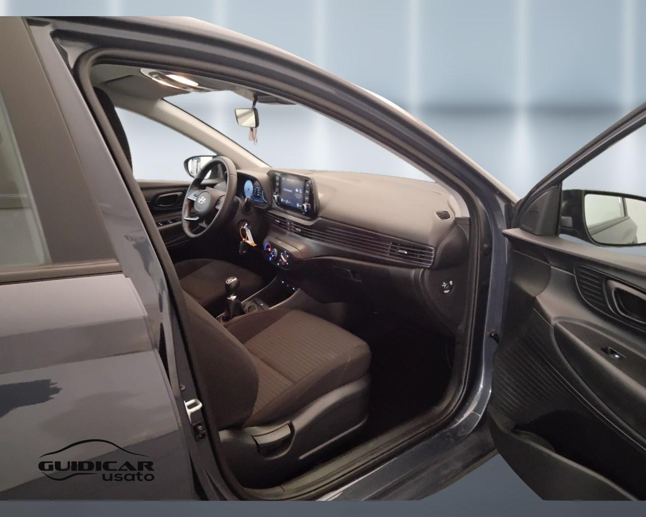 HYUNDAI i20 III 2021 - i20 1.2 mpi Connectline Exterior Pack
