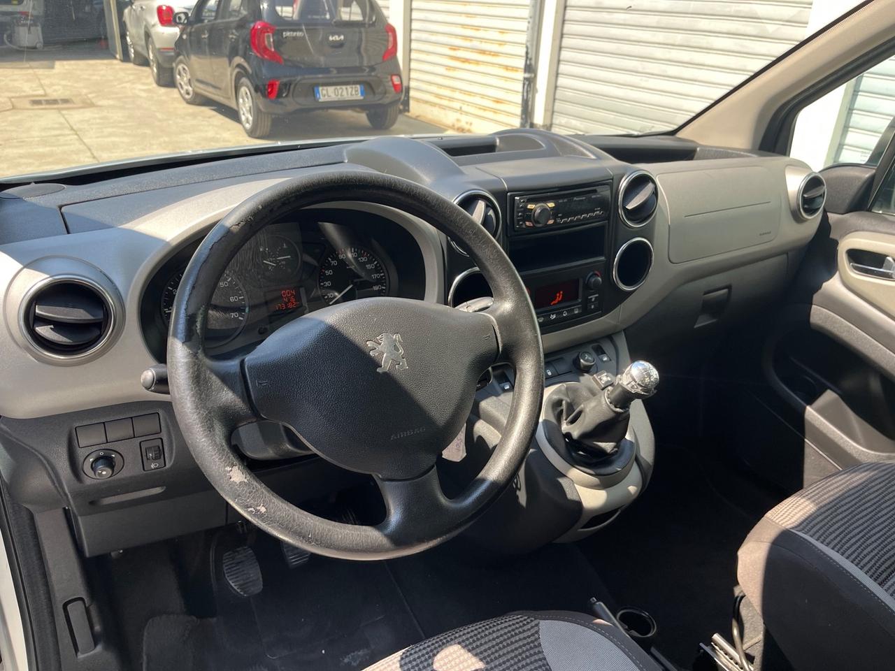 Peugeot Partner Tepee 1.6 VTi 120CV Outdoor GPL