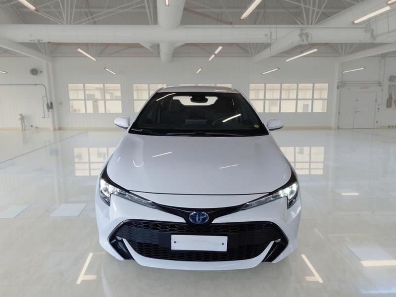 TOYOTA COROLLA 1.8 HYBRID BUSINESS 5 PORTE BERLINA