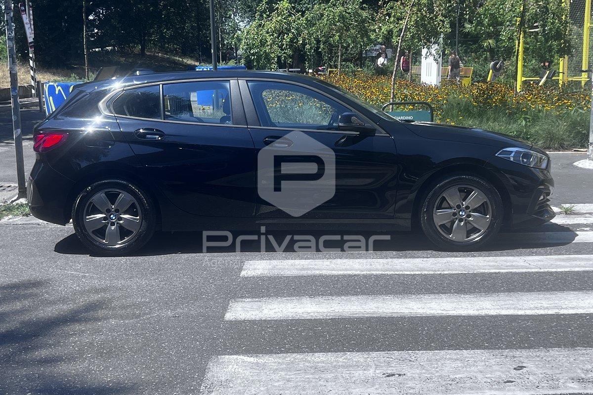 BMW 118i 5p. Advantage