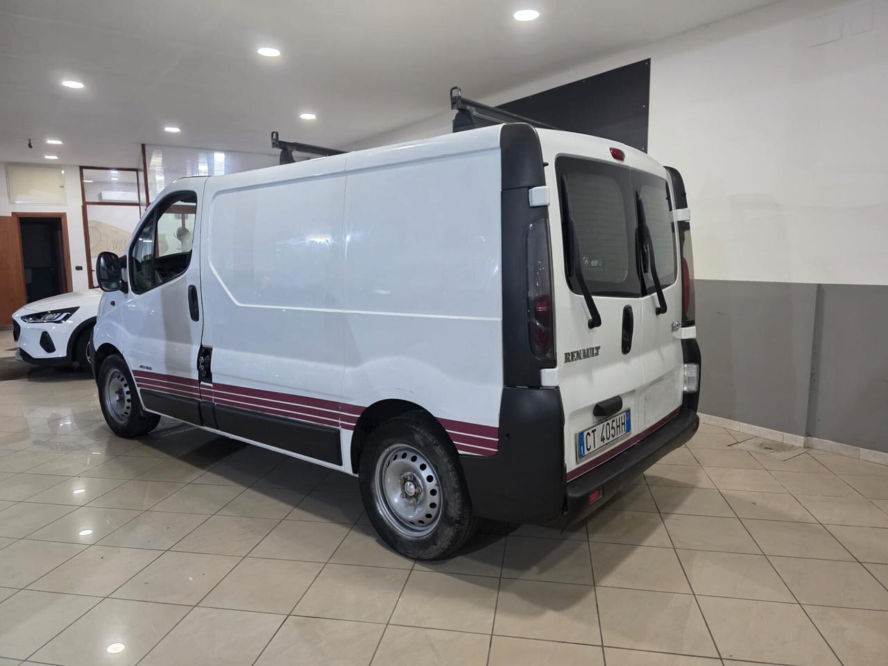 RENAULT MASTER 1.9 DIESEL DEL NORD ITA 2005