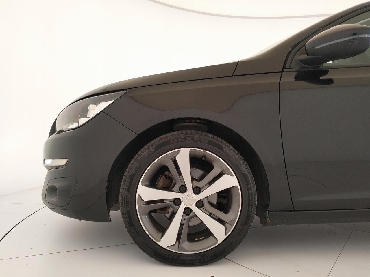 Peugeot 308 BlueHDi 100 SW - NEOPATENTATI