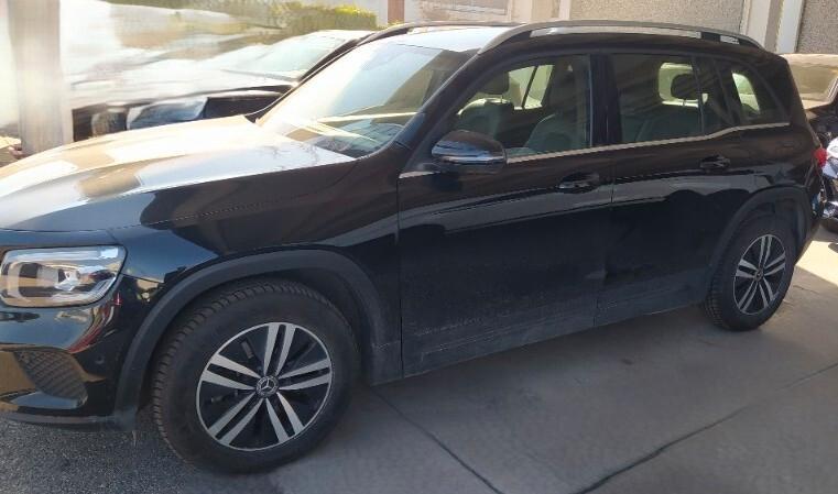 Mercedes-benz GLB 200 d Automatic 4Matic Business Extra **IN ARRIVO**
