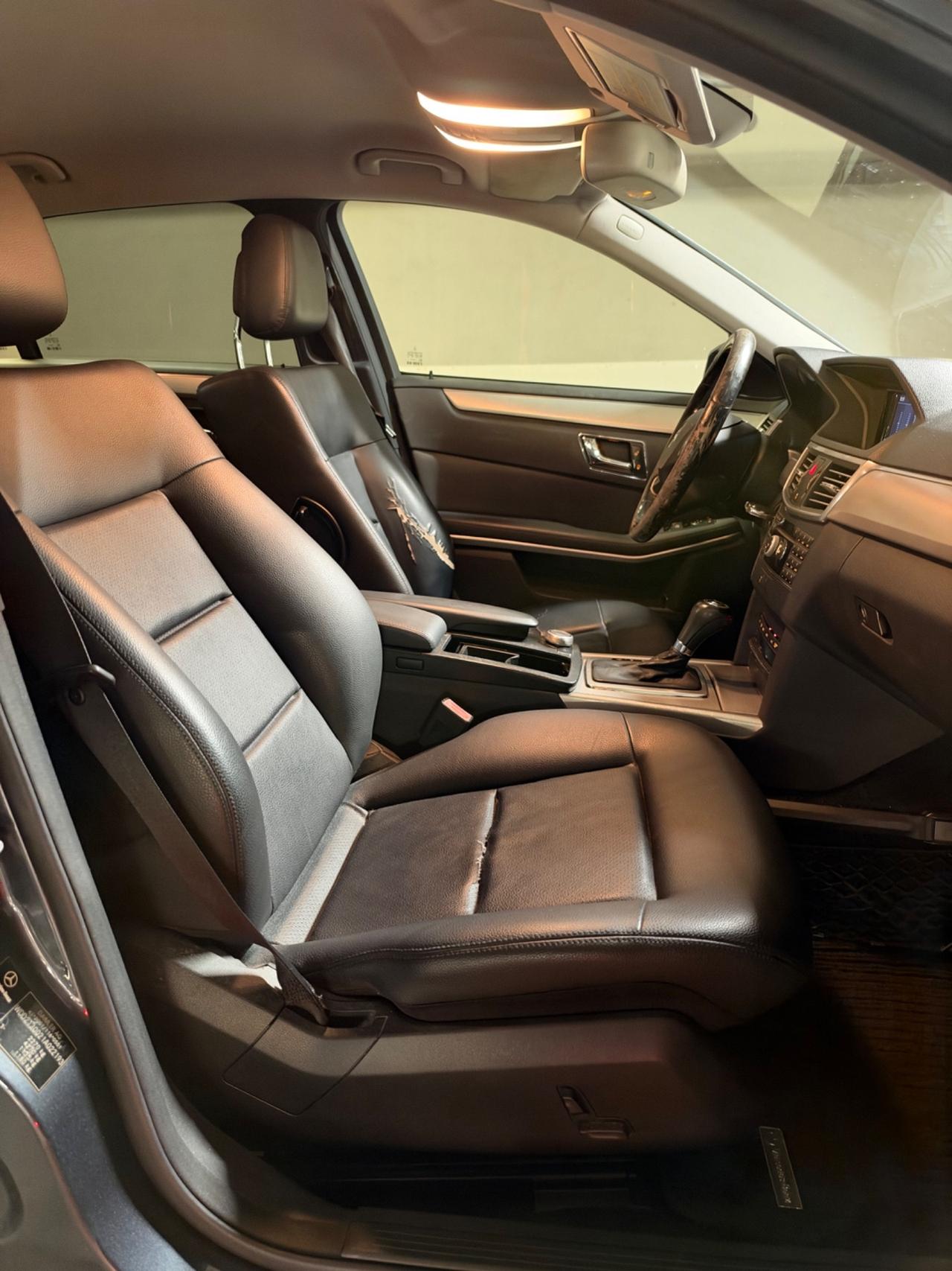 Mercedes-benz E 220 CDI BlueEFFICIENCY Avantgarde