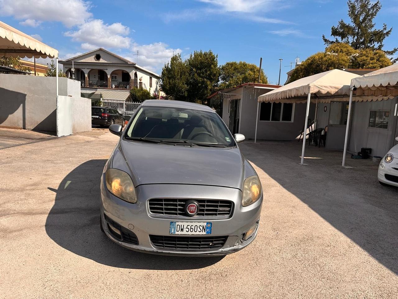 Fiat Croma 1.9 Multijet Emotion