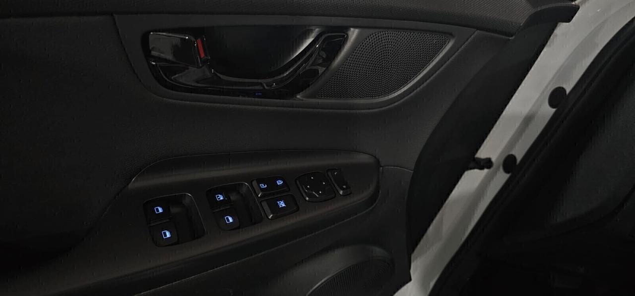 Hyundai Kona 1.6 CRDI 136 CV DCT Xpossible