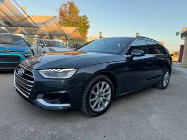 Audi A4 Avant 35 TDI/163 CV S tronic cockpit