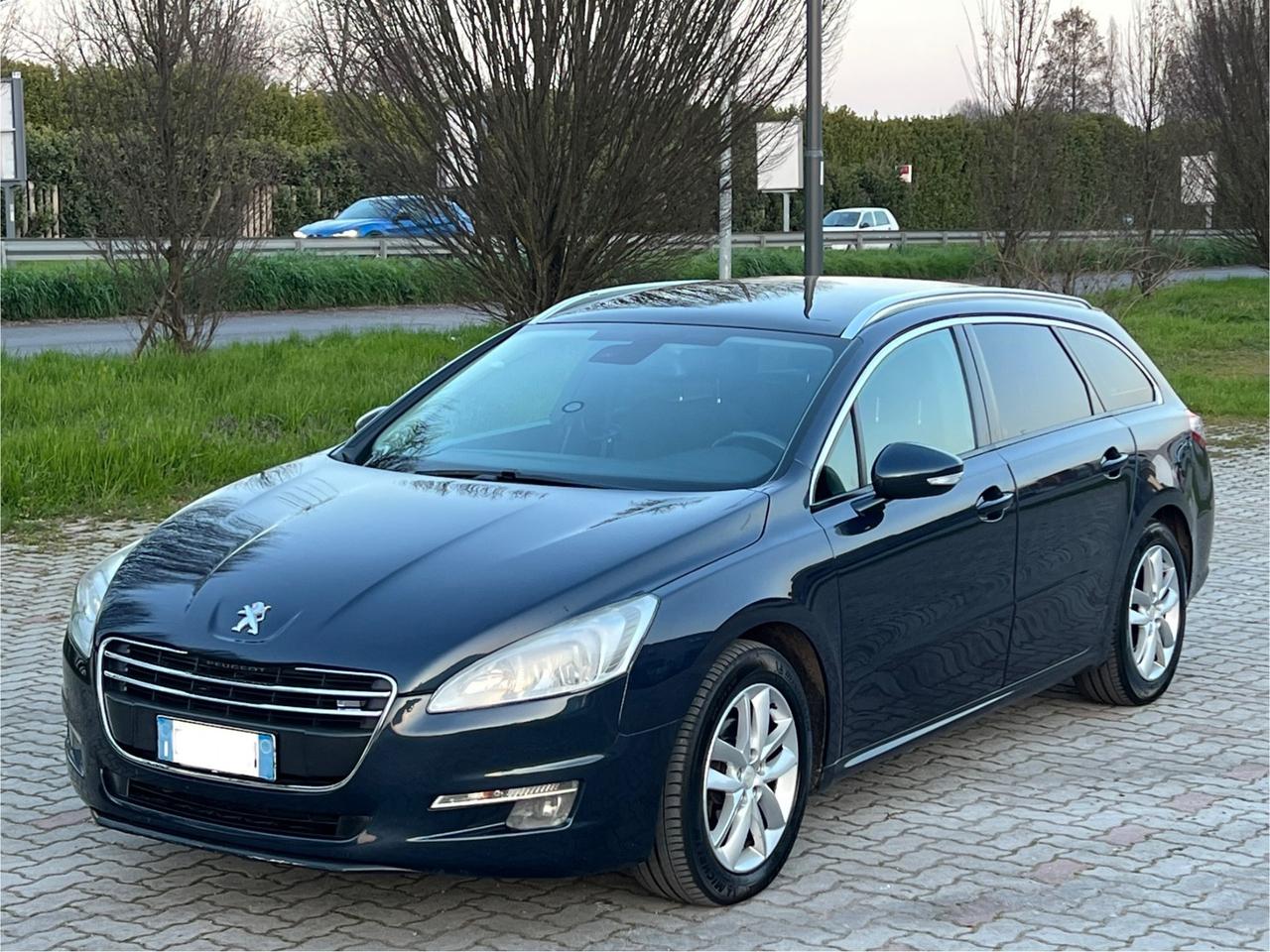 Peugeot 508 1.6 e-HDi 112CV cambio robotizzato S&S SW Ciel Active