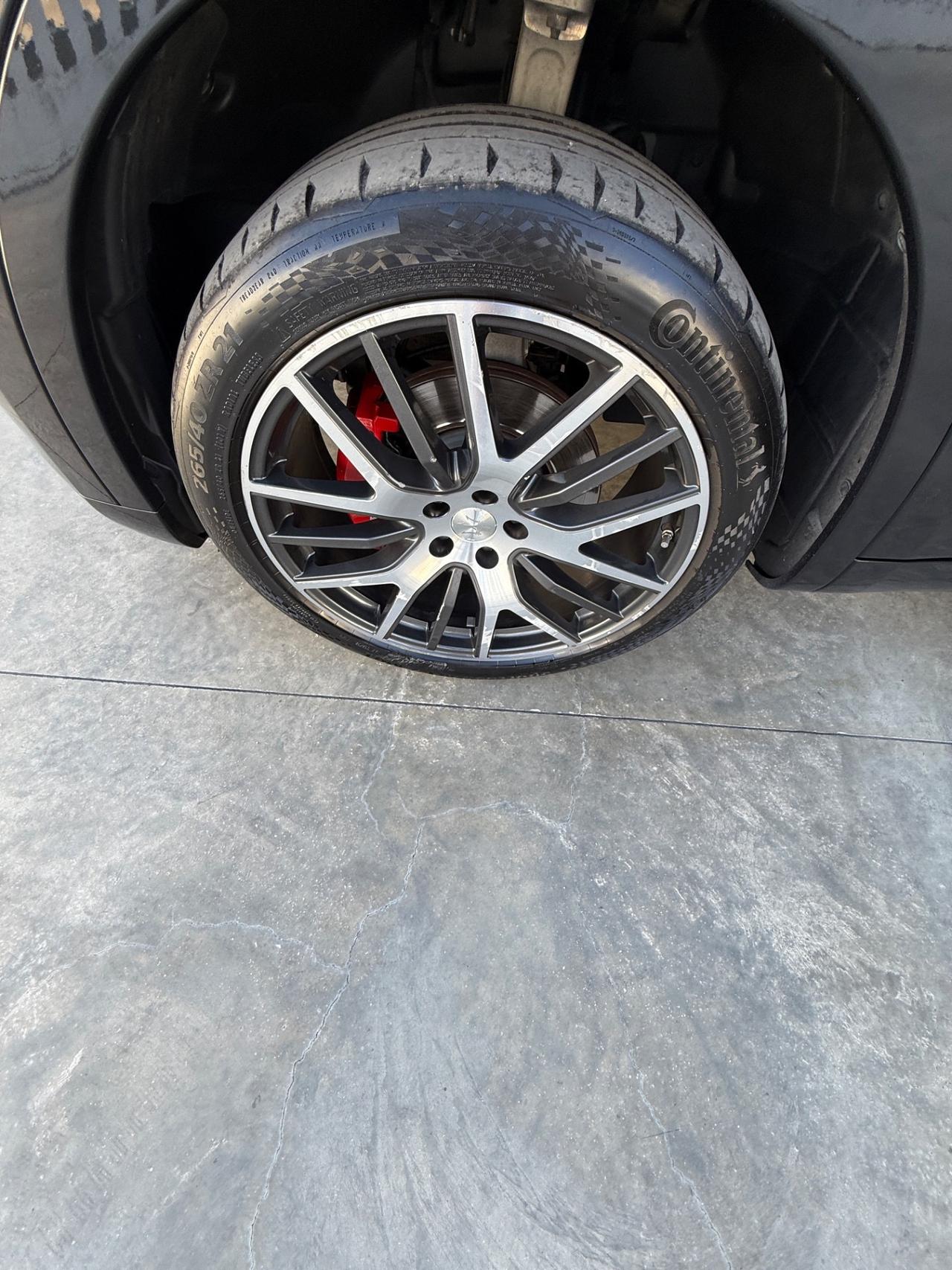 Maserati Levante V6 Diesel 275 CV AWD Gransport
