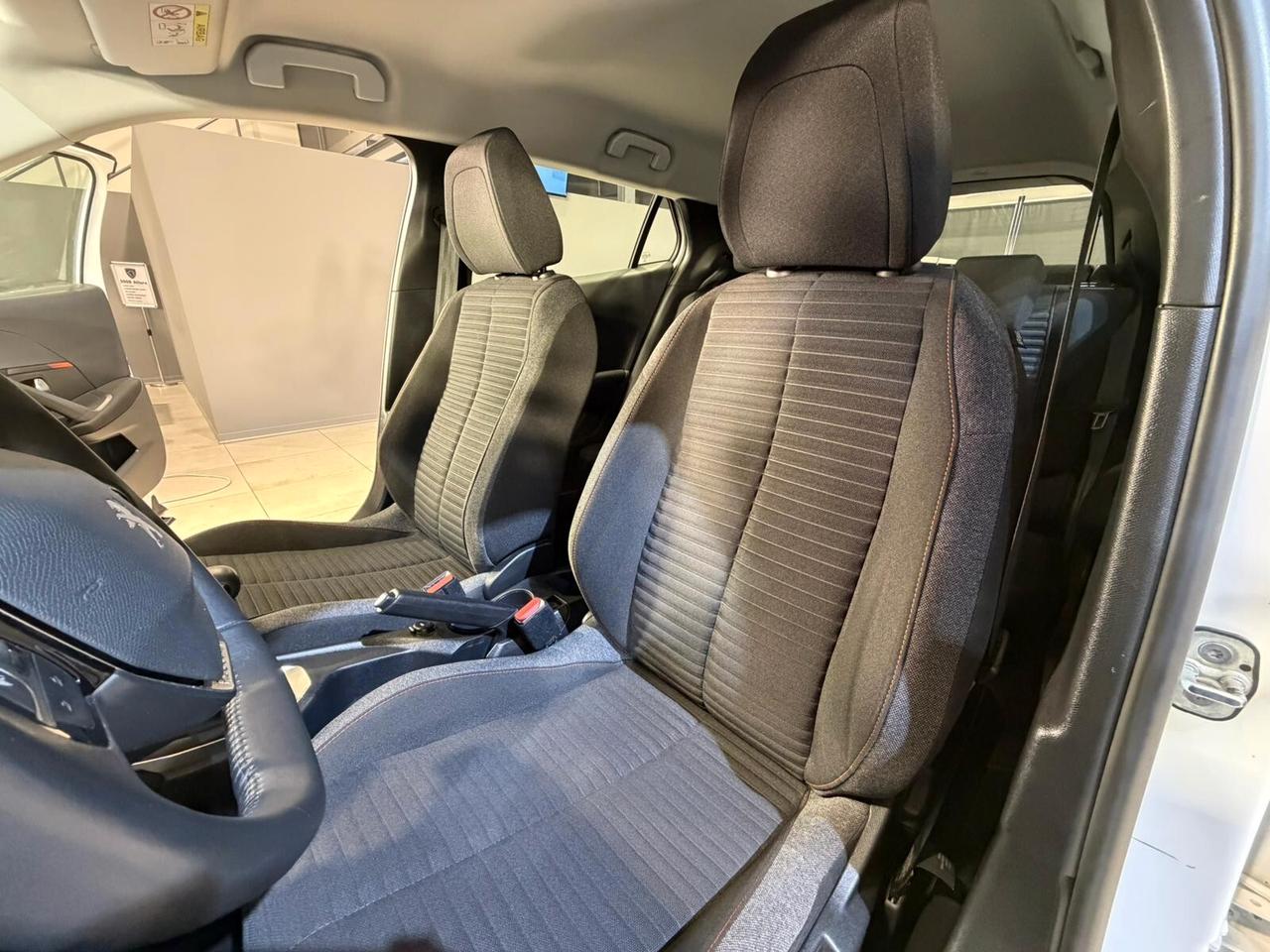 Peugeot 2008 BlueHDi 110 S&S Active