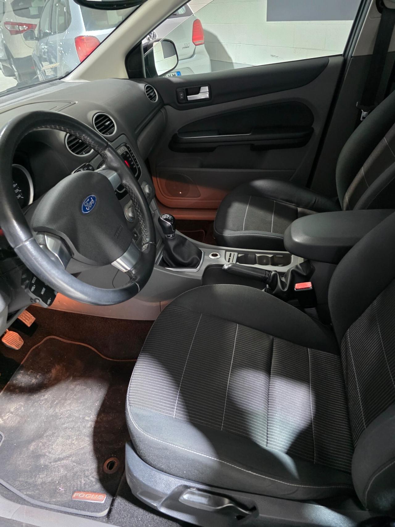 Ford Focus SW GPL TITANIUM