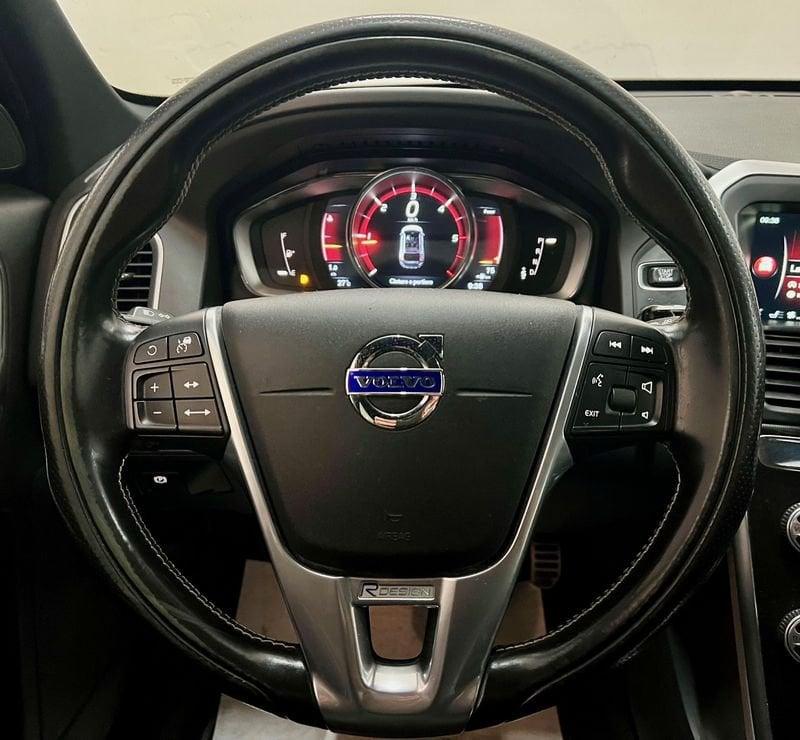 Volvo XC60 D4 190cv Geartronic R-Design Kinetic