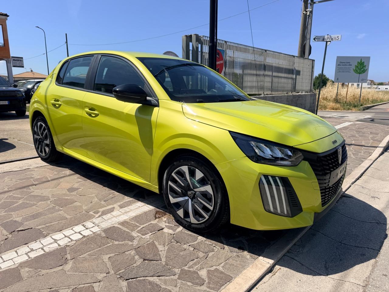 Peugeot 208 PureTech 100 Stop&Start 5 porte Active