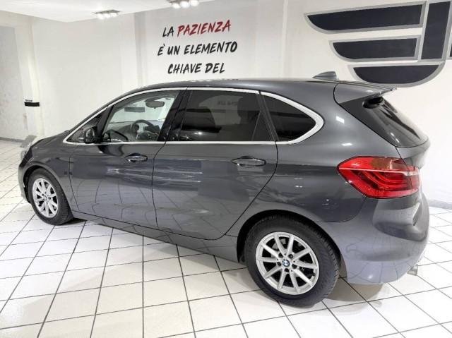 BMW Serie 2 216d