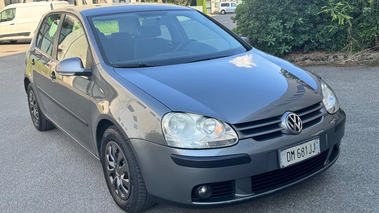Volkswagen Golf 1.9 TDI DPF 4mot. 5p. Comforline