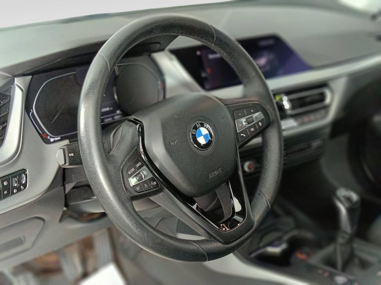 BMW Serie 1 5 PORTE - F40 - 118d 5 Porte
