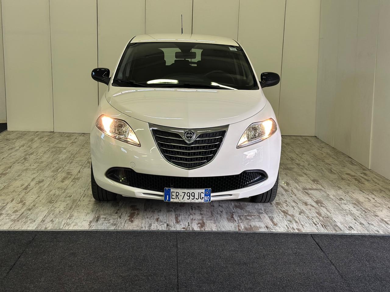 Lancia Ypsilon 1.2 Benzina 69 CV 5 porte S&S Platinum
