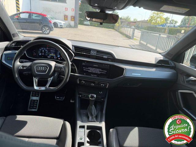 AUDI Q3 45 TFSI e S tronic S line edition
