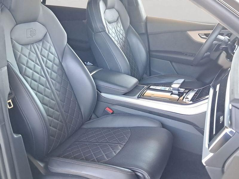 Audi Q8 50 TDI 210kW quattro tip. S Line Edition