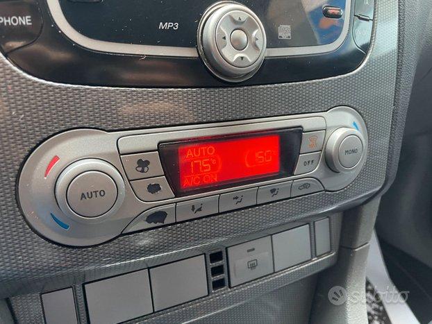 Chevrolet Captiva 7 POSTI - INTERNI IN PELLE