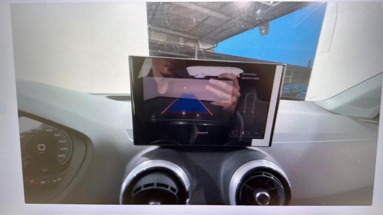 Audi Q2 35 TFSI S tronic line Edition