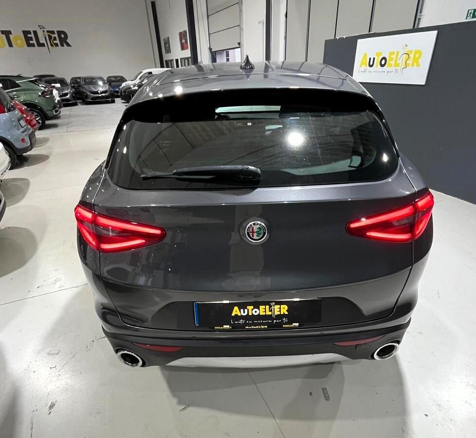 Alfa Romeo Stelvio 2.2 Turbodiesel 210 CV AT8 Q4 Executive