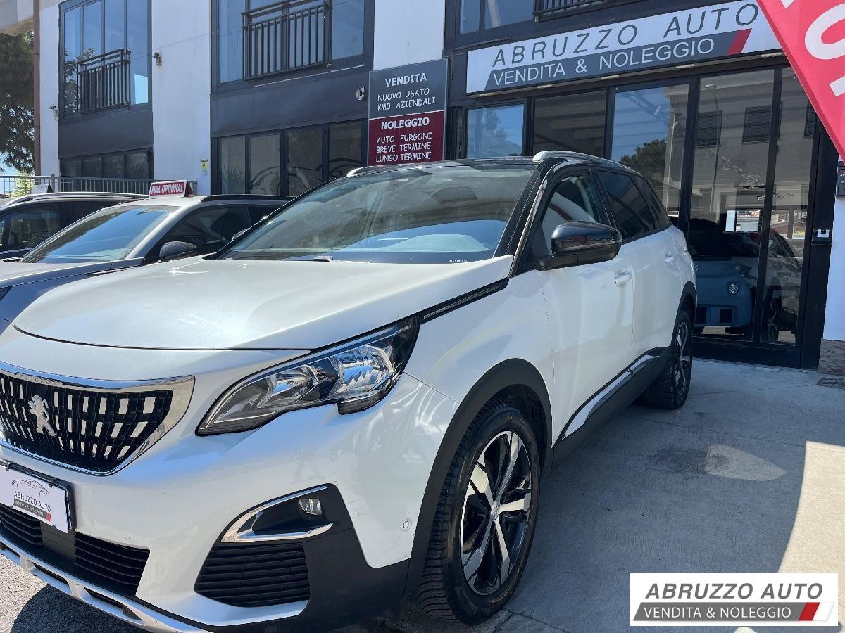 PEUGEOT 5008 Turbo 130 S&S EAT8 Allure