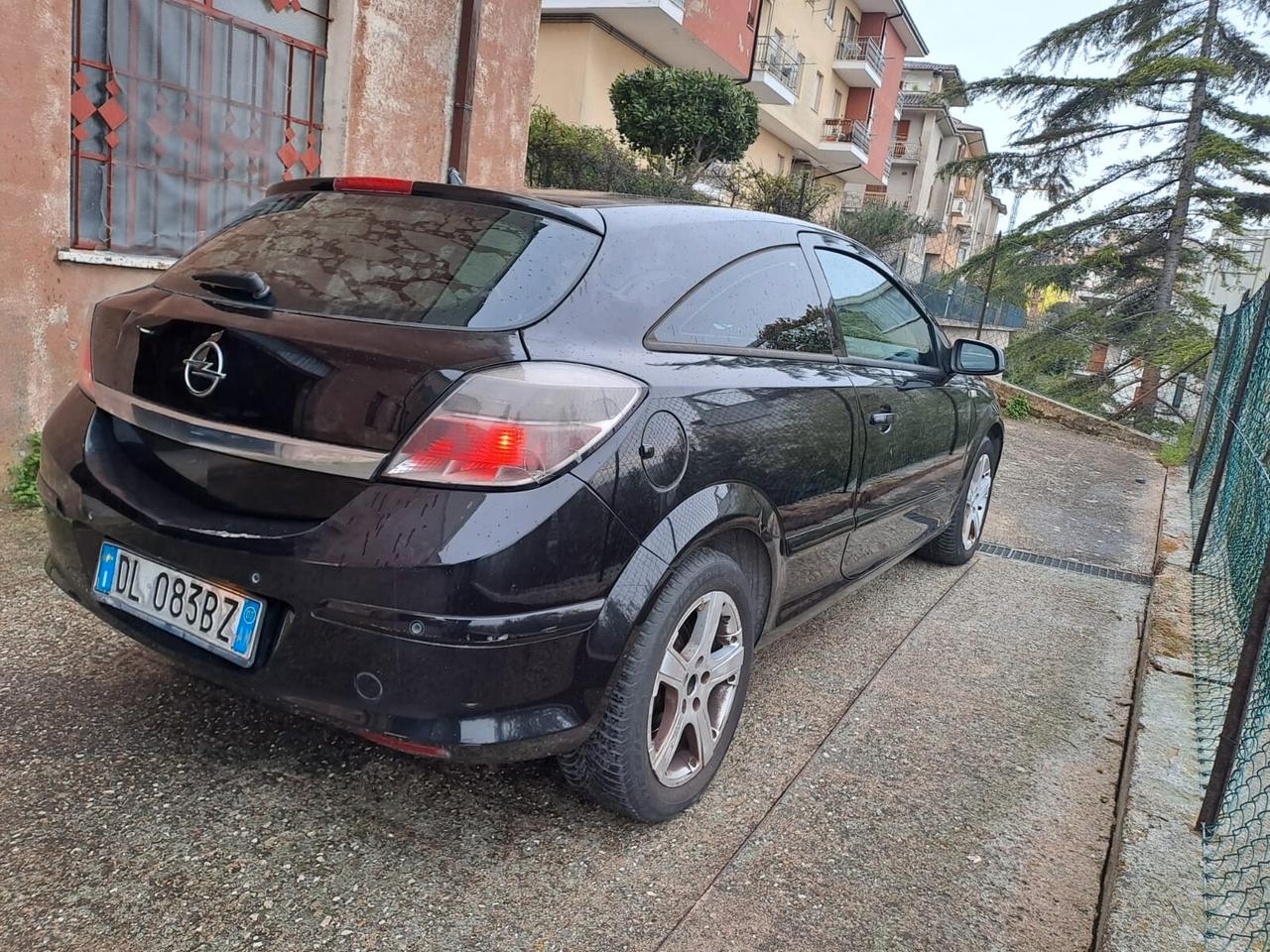Opel Astra GTC 1.3 CDTI 3 porte Enjoy