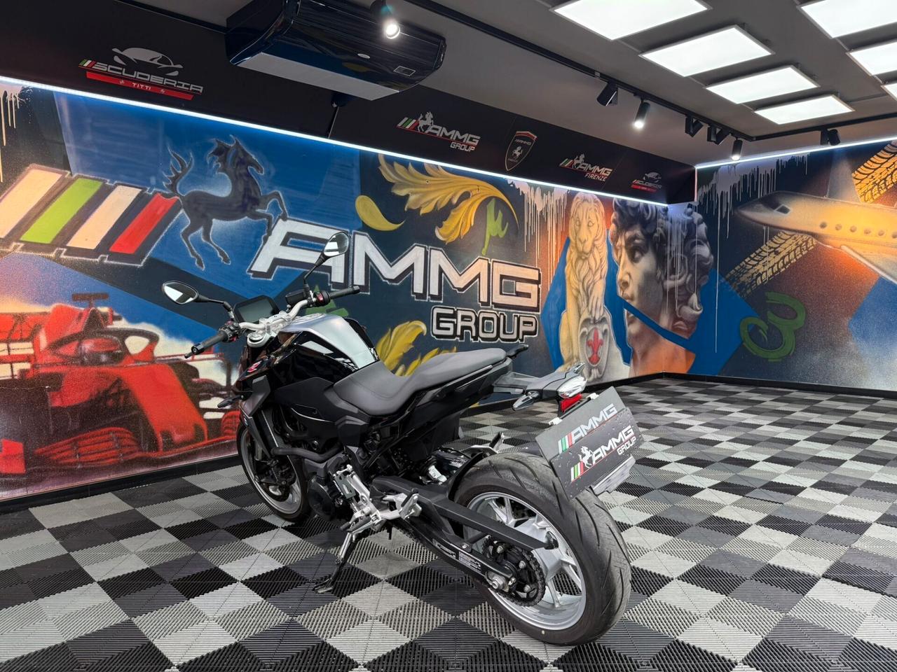 Bmw F 900 R (88223)
